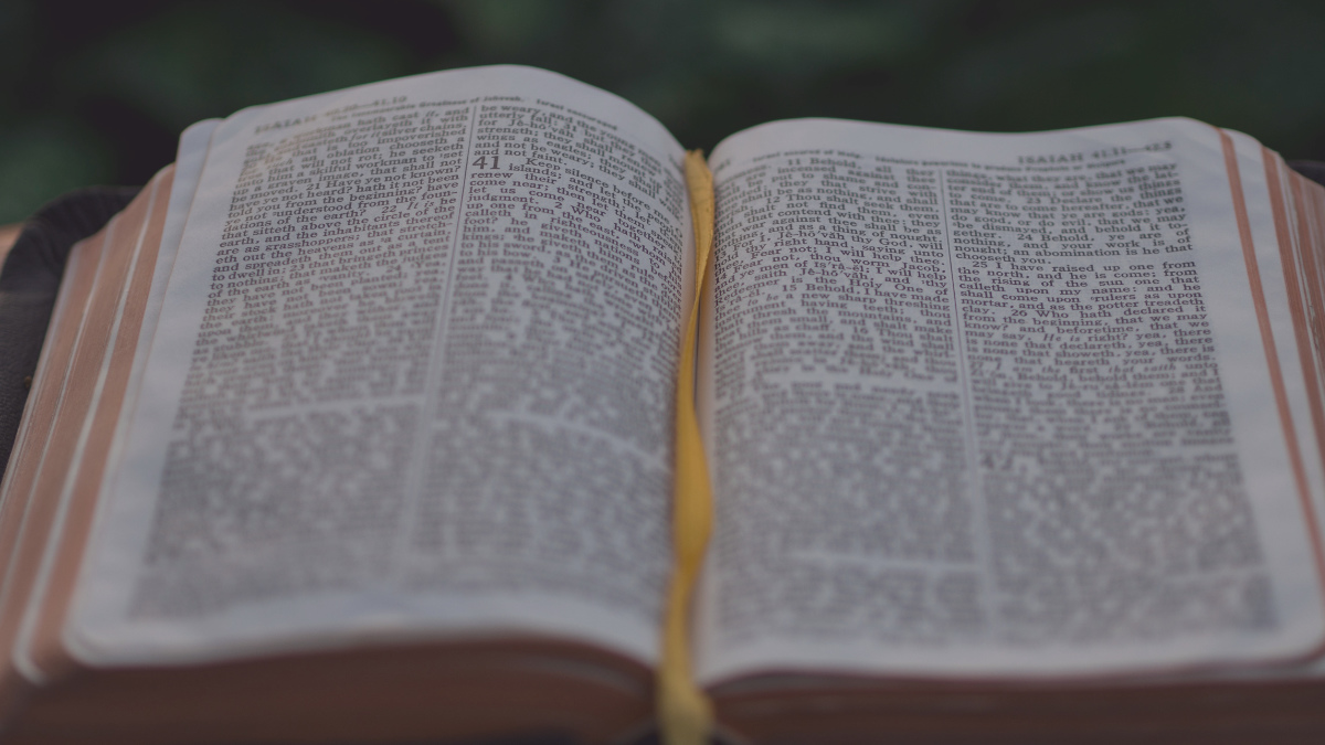 10 Things the Bible Says about the Holy Spirit